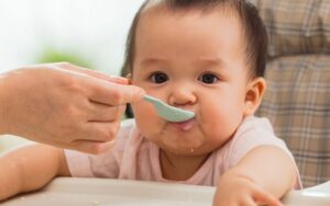 food for 6 months old baby to gain weight
